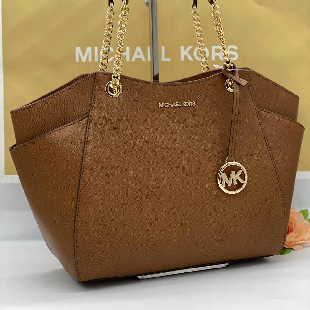 MICHAEL KORS LG CHAIN SHOULDER TOTE LUGGAGE NWT - Picture 3 of 16